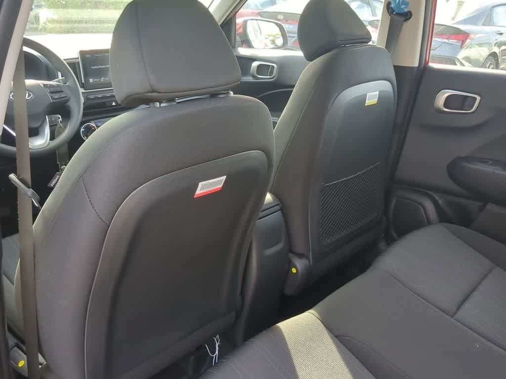 New 2026 Hyundai Venue SE FWD image 19