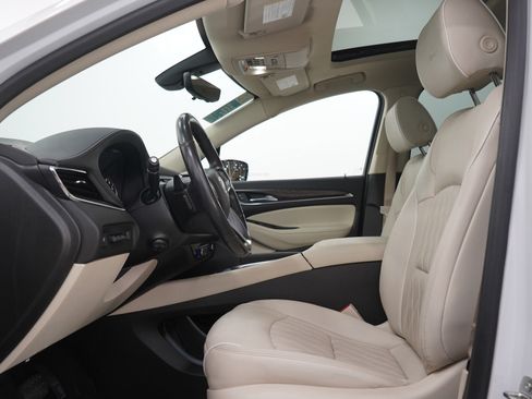 Used 2023 Buick Enclave Avenir w/ Avenir Technology Package AWD/4WD image 23