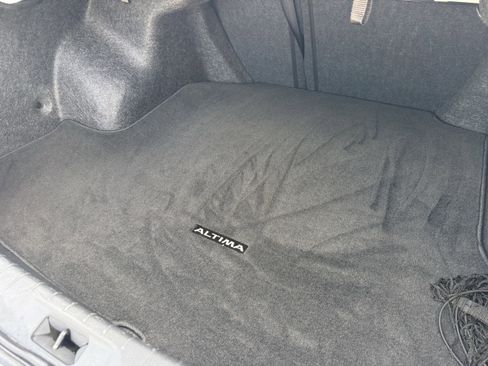 Used 2023 Nissan Altima 2.5 SV image 32