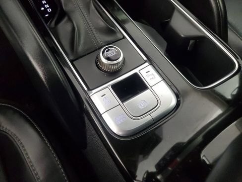 Used 2020 Kia Telluride S FWD image 17