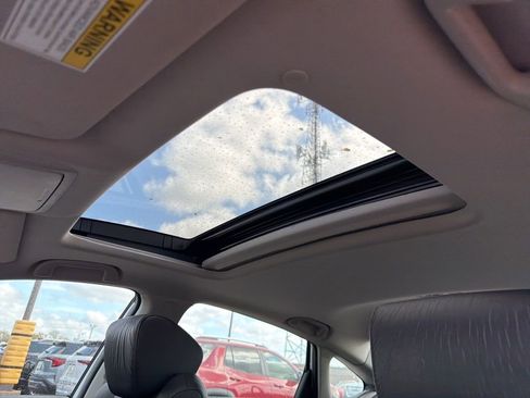 Used 2018 Honda Accord EX-L image 18