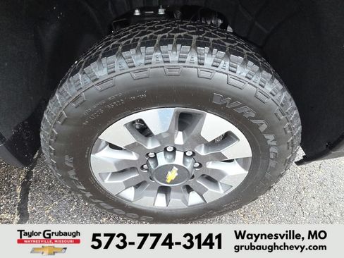 New 2026 Chevrolet Silverado 2500 Custom w/ Custom Value Package AWD/4WD image 11
