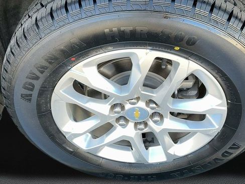 Used 2020 Chevrolet Traverse LS image 10