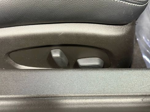 Used 2018 Chevrolet Camaro SS image 52