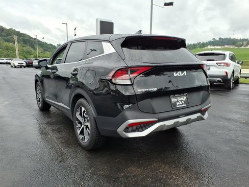 Certified 2024 Kia Sportage EX FWD image 10