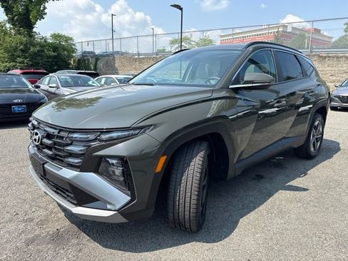 Used 2025 Hyundai Tucson SEL AWD/4WD image 3