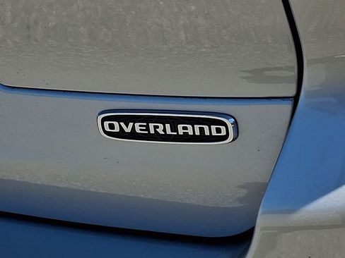 Used 2021 Jeep Grand Cherokee L Overland w/ Luxury Tech Group IV AWD/4WD image 35