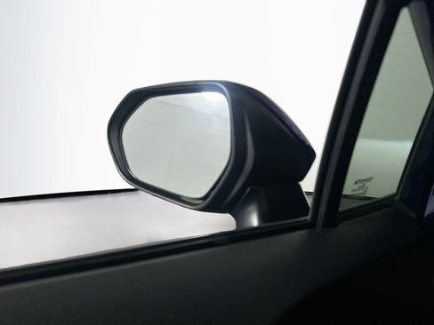 Used 2021 Toyota Corolla SE FWD image 16