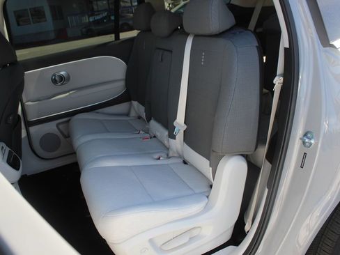 New 2026 Hyundai Ioniq 9 SE image 17