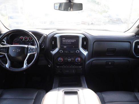 Used 2022 Chevrolet Silverado 1500 LT Trail Boss w/ Convenience Package II image 14