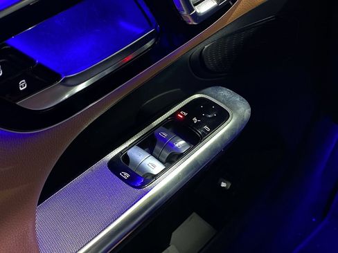 Certified 2024 Mercedes-Benz GLC 300 4MATIC image 9