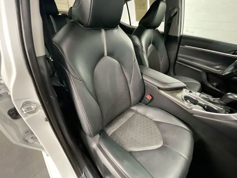 Used 2023 Toyota Camry XSE image 26