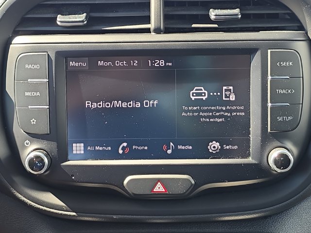 Used 2024 Kia Soul LX w/ Option Group 015 FWD image 24