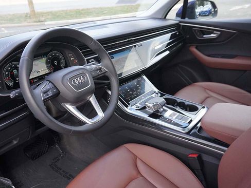 Used 2023 Audi Q7 2.0T Premium w/ Convenience Package image 33