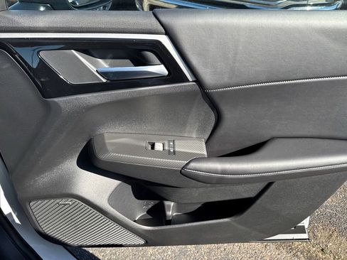 New 2026 Mitsubishi Outlander LE FWD image 36