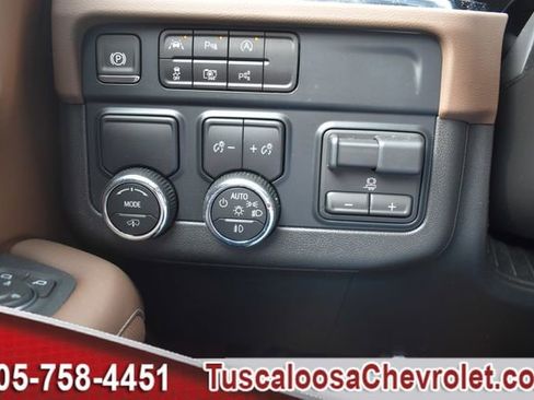 Used 2025 Chevrolet Tahoe High Country image 47