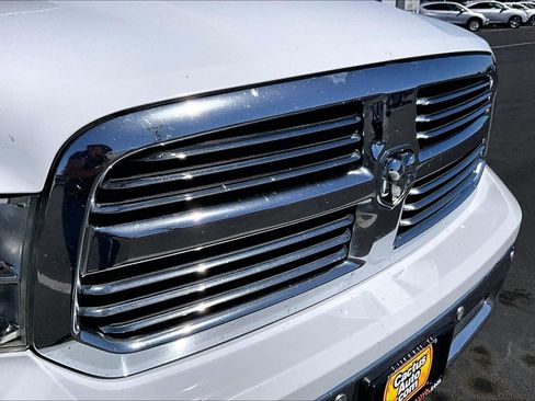 Used 2018 RAM 1500 Big Horn AWD/4WD image 26
