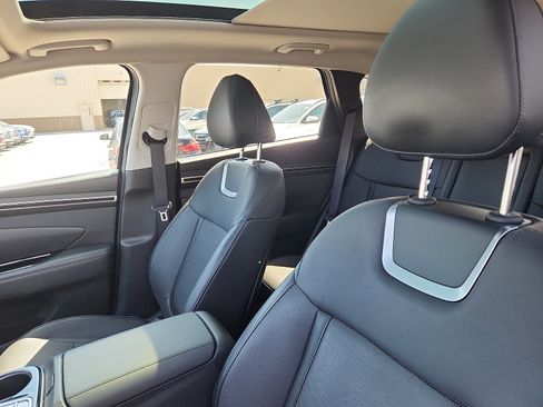 Certified 2023 Hyundai Tucson Limited AWD/4WD image 23