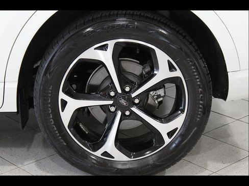 Used 2023 Ford Escape ST-Line Select w/ Tech Pack #2 AWD/4WD image 11