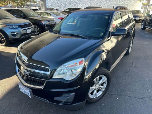 Used 2012 Chevrolet Equinox LT w/ Driver Convenience Package image 2