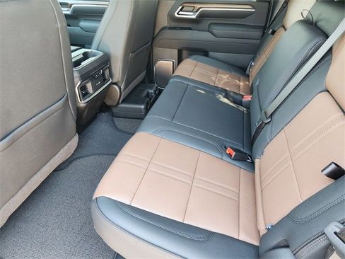 New 2026 Chevrolet Silverado 2500 High Country w/ High Country Premium Package AWD/4WD image 31