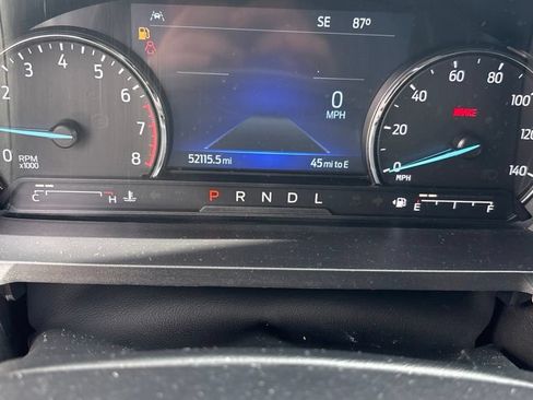 Used 2023 Ford Explorer XLT AWD/4WD image 11