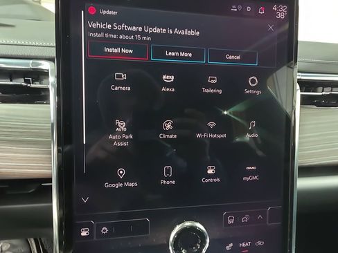 New 2025 GMC Sierra EV Denali image 21