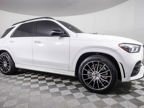 Used 2023 Mercedes-Benz GLE 350 w/ AMG Line Exterior image 3