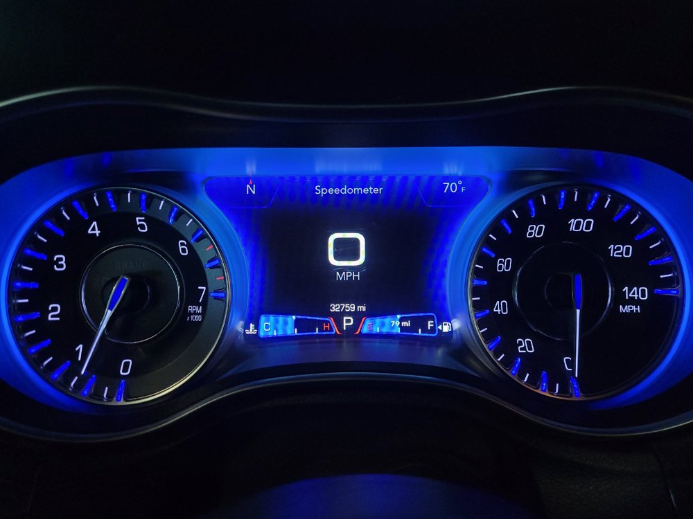 Used 2019 Chrysler 300 Touring w/ Quick Order Package 2EF RWD image 23
