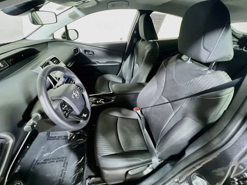 Certified 2021 Toyota Prius Prime LE w/ Carpet Mat Package (TMS) FWD image 18