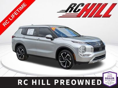 Used 2023 Mitsubishi Outlander SE