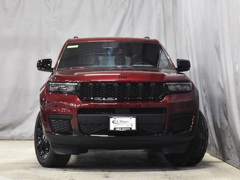 New 2025 Jeep Grand Cherokee L Altitude image 5