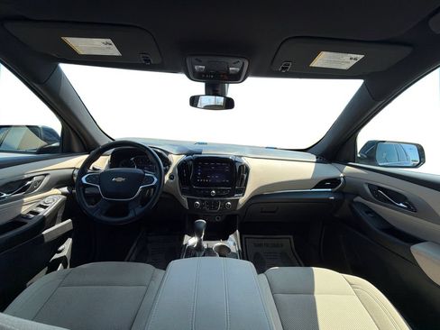Used 2023 Chevrolet Traverse LT w/ LPO, Floor Liner Package AWD/4WD image 9