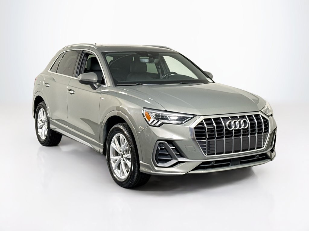 Used 2024 Audi Q3 2.0T Premium w/ Convenience Package AWD/4WD image 7