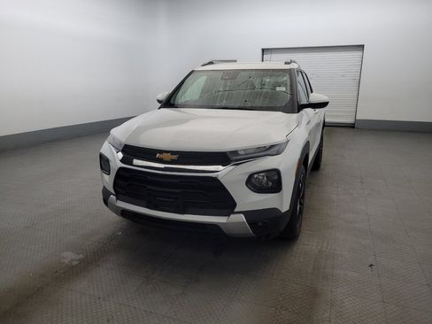 Used 2022 Chevrolet TrailBlazer LT w/ Convenience Package FWD image 15