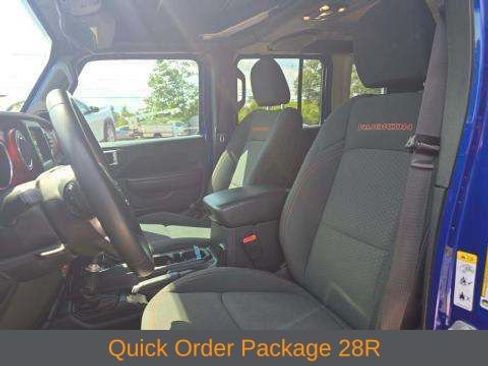 Used 2019 Jeep Wrangler Unlimited Rubicon w/ Safety Group AWD/4WD image 4