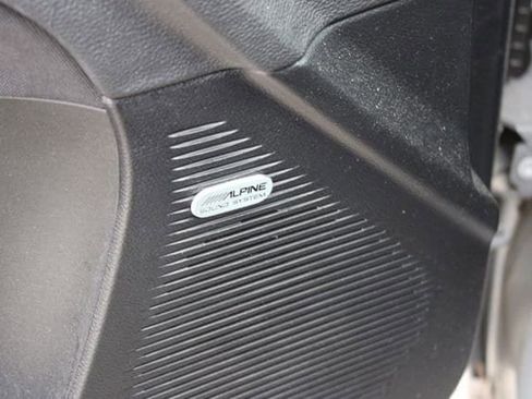 Used 2023 Dodge Challenger R/T w/ T/A Package image 19