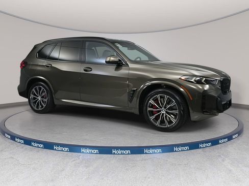 New 2026 BMW X5 xDrive50e w/ M Sport Package image 3