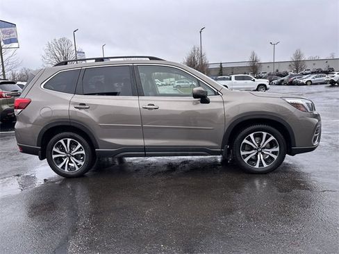 Used 2019 Subaru Forester Limited w/ Popular Package #3 image 12