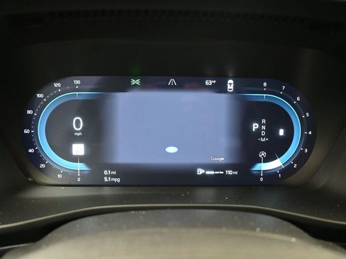 Certified 2025 Volvo XC40 B5 Core image 24