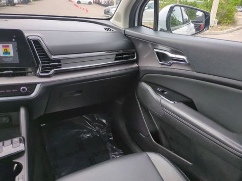 Used 2023 Kia Sportage SX FWD image 16