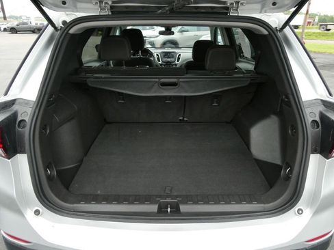 Certified 2022 Chevrolet Equinox LT AWD/4WD image 17