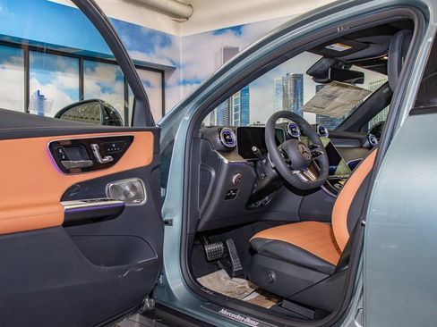 New 2026 Mercedes-Benz GLC 300 4MATIC image 13