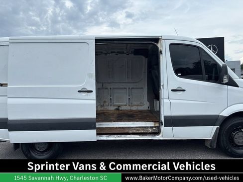 Used 2016 Mercedes-Benz Sprinter 2500 image 18