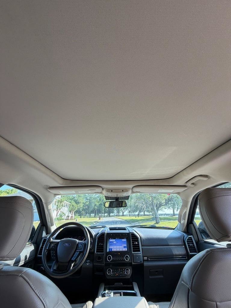 Used 2019 Ford Expedition Max Limited RWD image 19