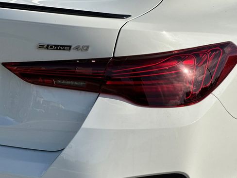 Used 2025 BMW i4 eDrive40 w/ M Sport Package image 32