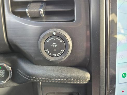 New 2025 Ford F150 Lightning Flash AWD/4WD image 16