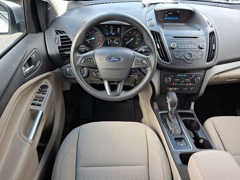 Used 2018 Ford Escape SE FWD image 13
