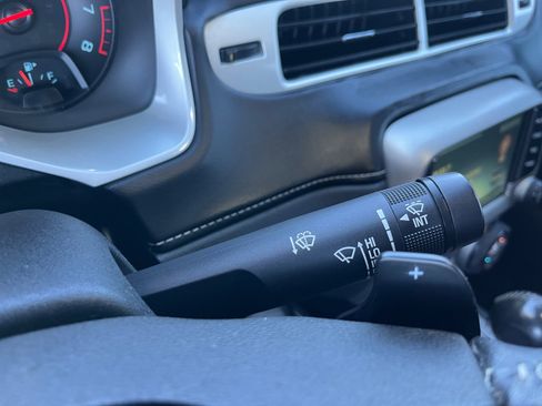 Used 2015 Chevrolet Camaro LT image 11