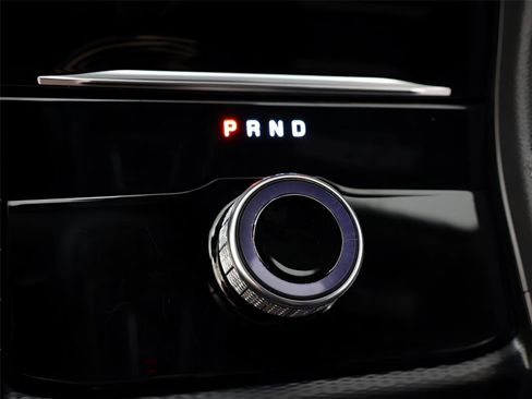 Used 2024 Jeep Grand Cherokee Altitude image 50